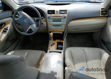 2007 Toyota Camry Le z USA, uszkodzony, nr VIN JTNBK46K473020937